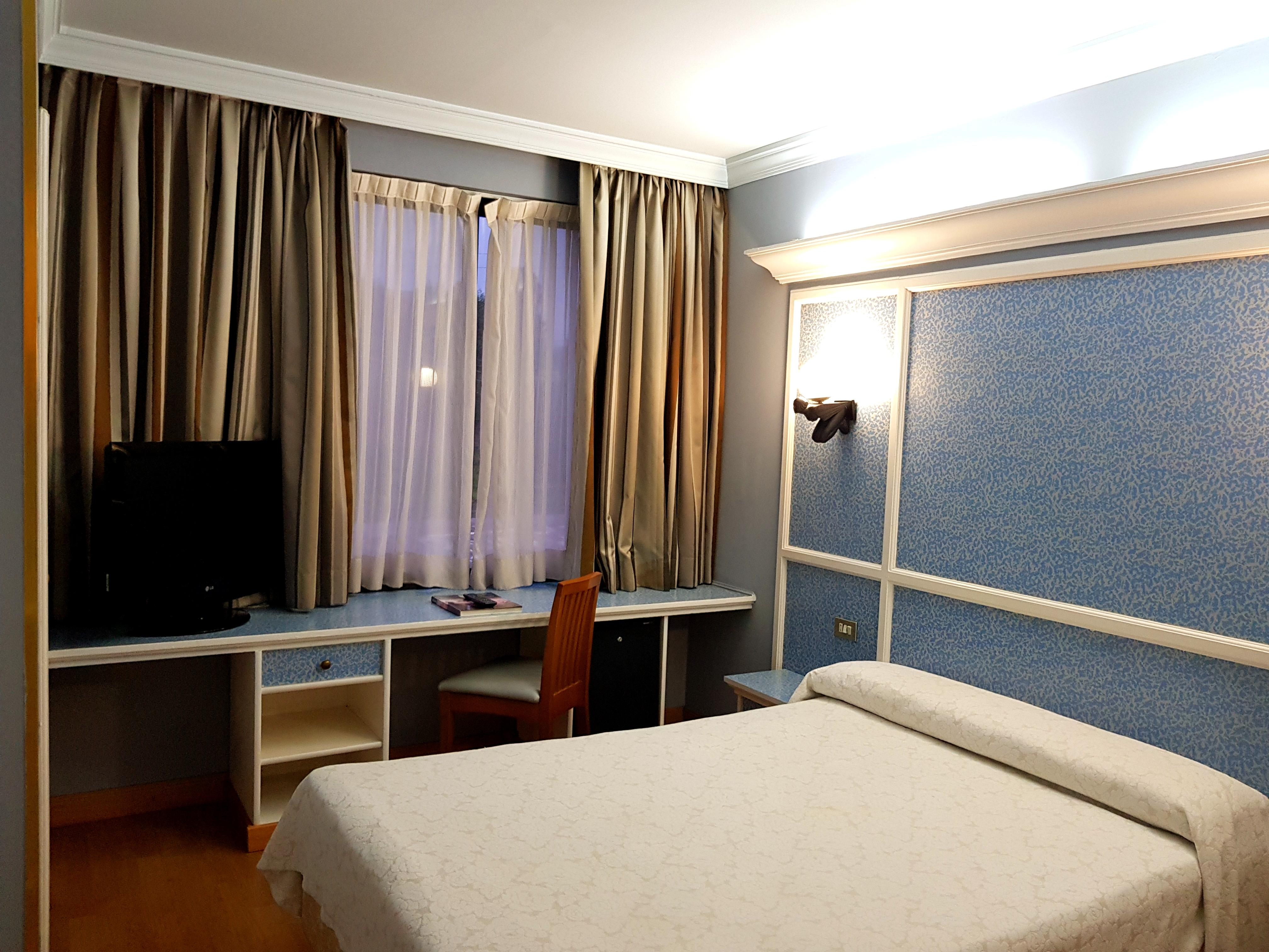 Hotel City House Las Lomas Oviedo Exterior photo