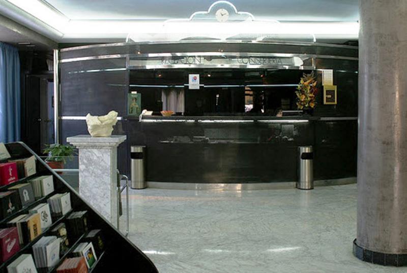 Hotel City House Las Lomas Oviedo Exterior photo