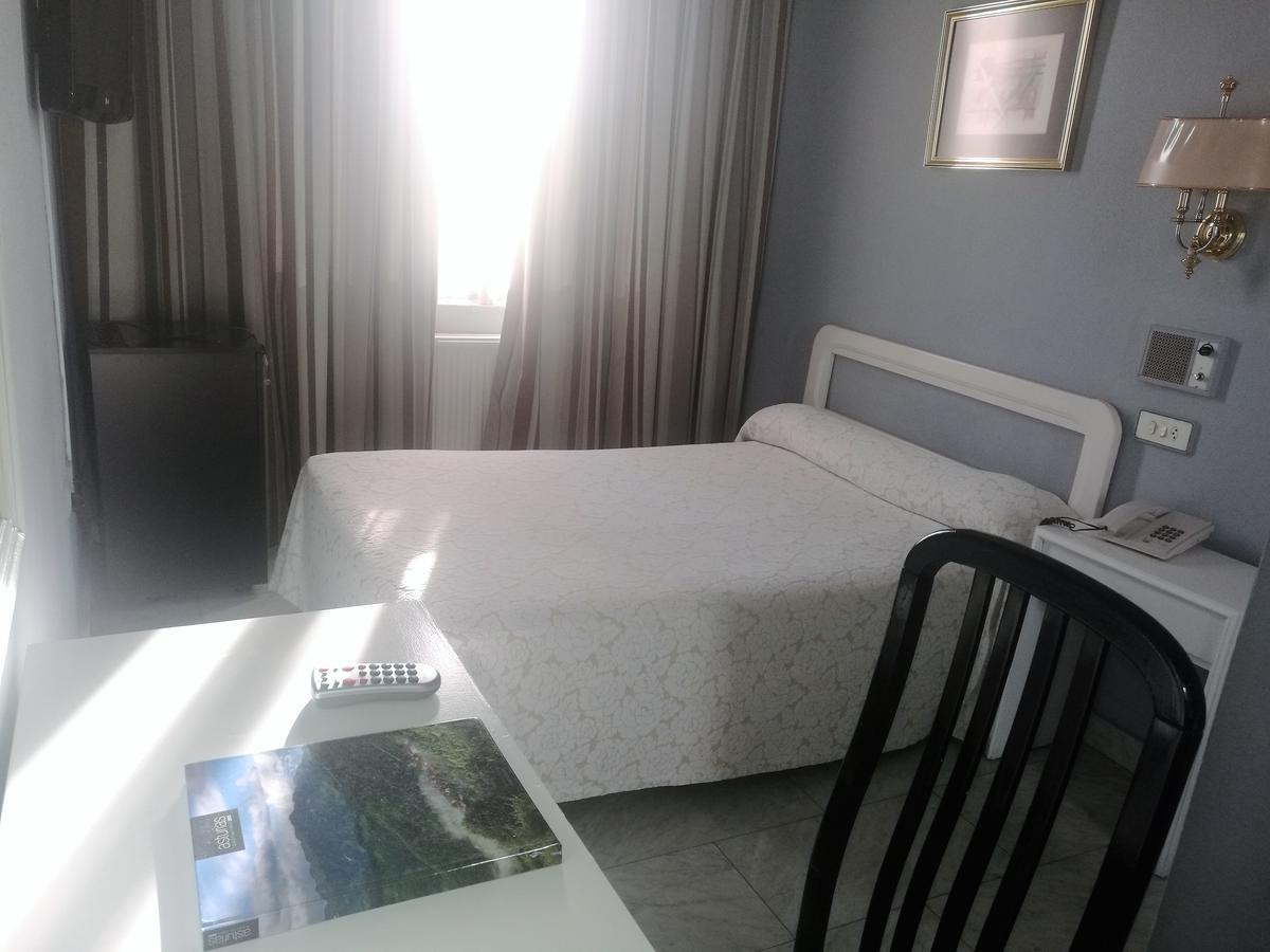 Hotel City House Las Lomas Oviedo Exterior photo